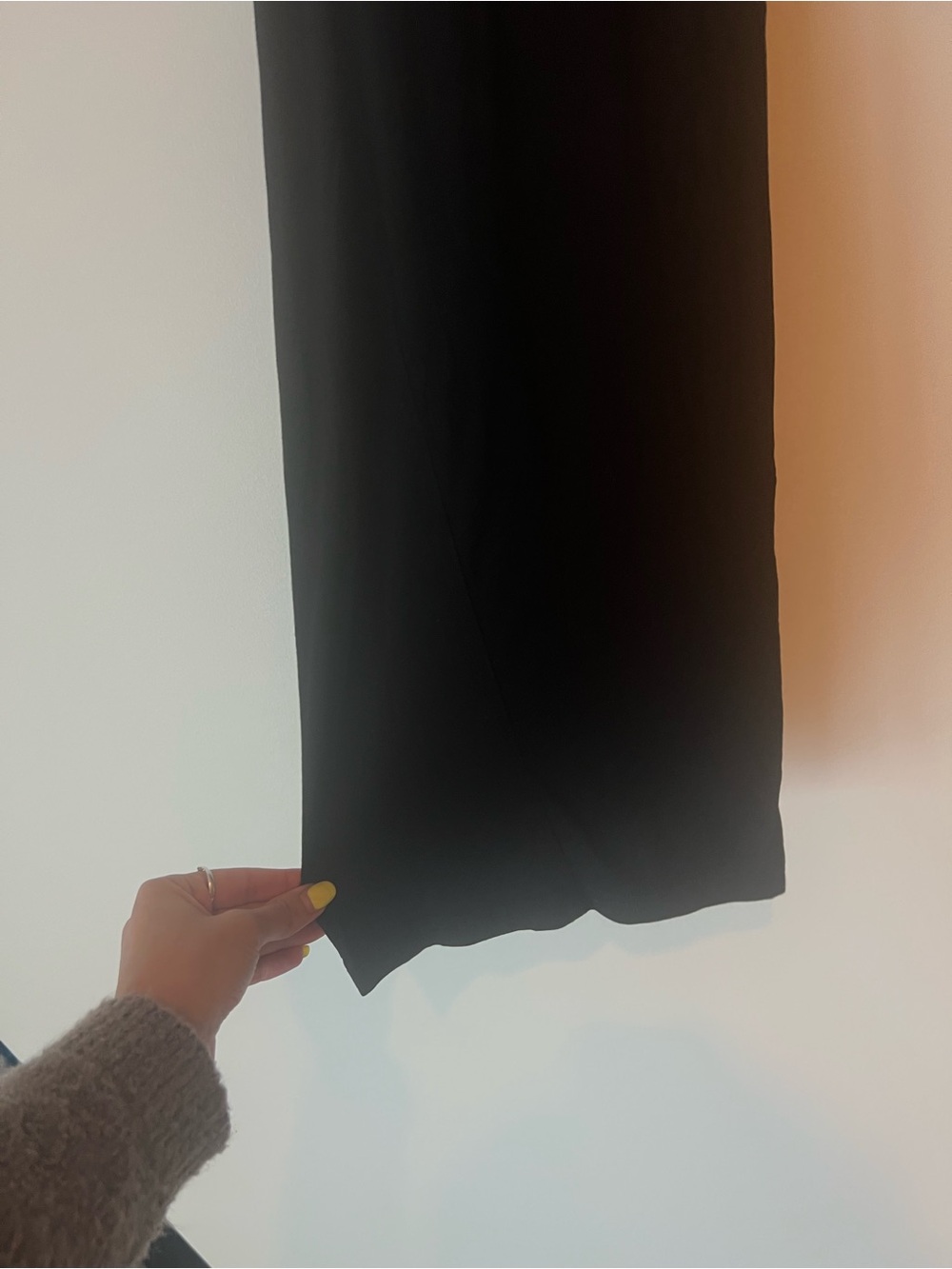 Black Wide‑Leg Drawstring Pants – Size Medium - Picture 4 of 6